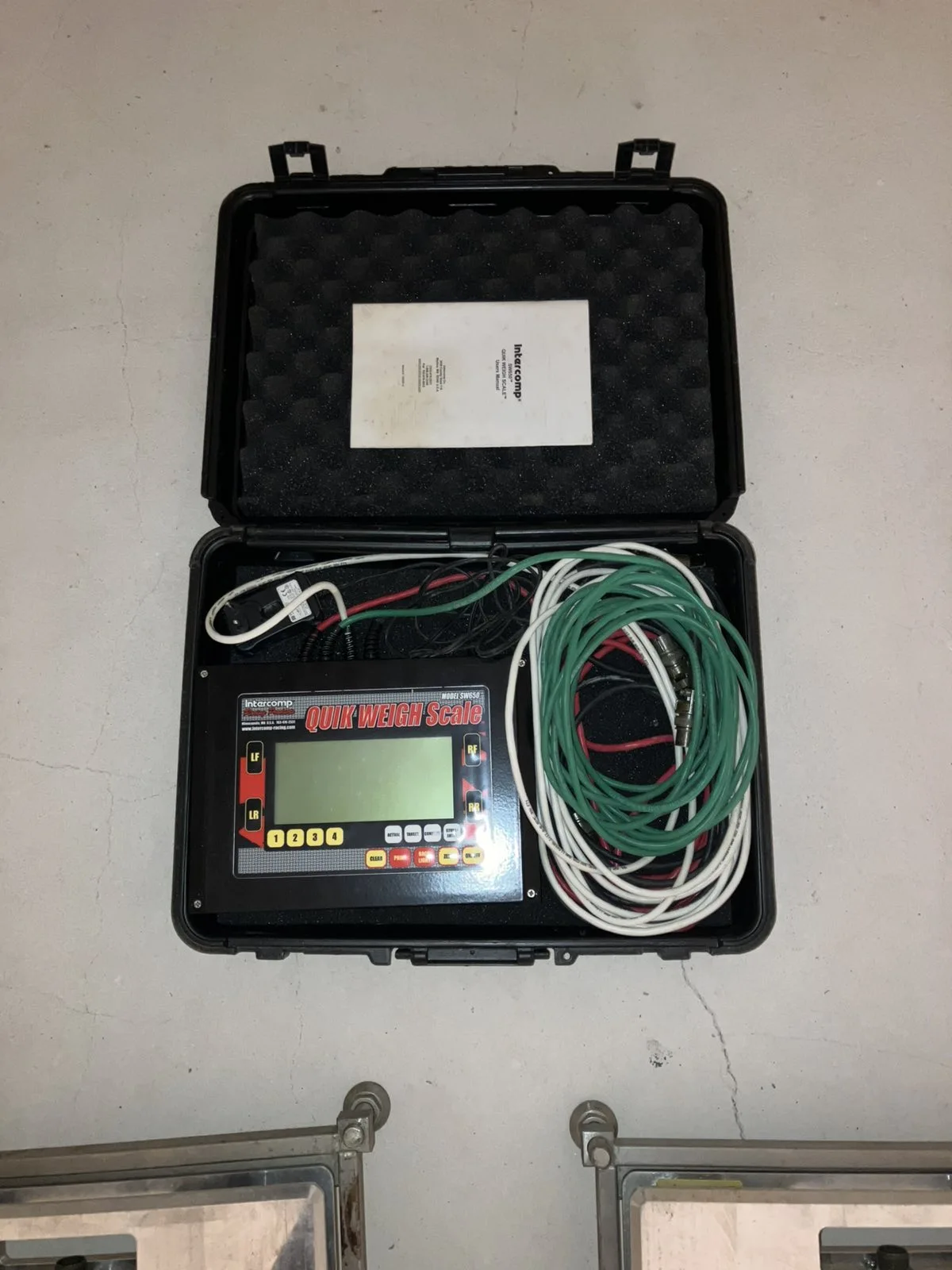 Scales for racing cars – photo 3