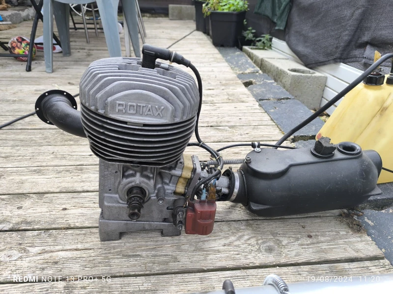 Rotax 100cc karting engine