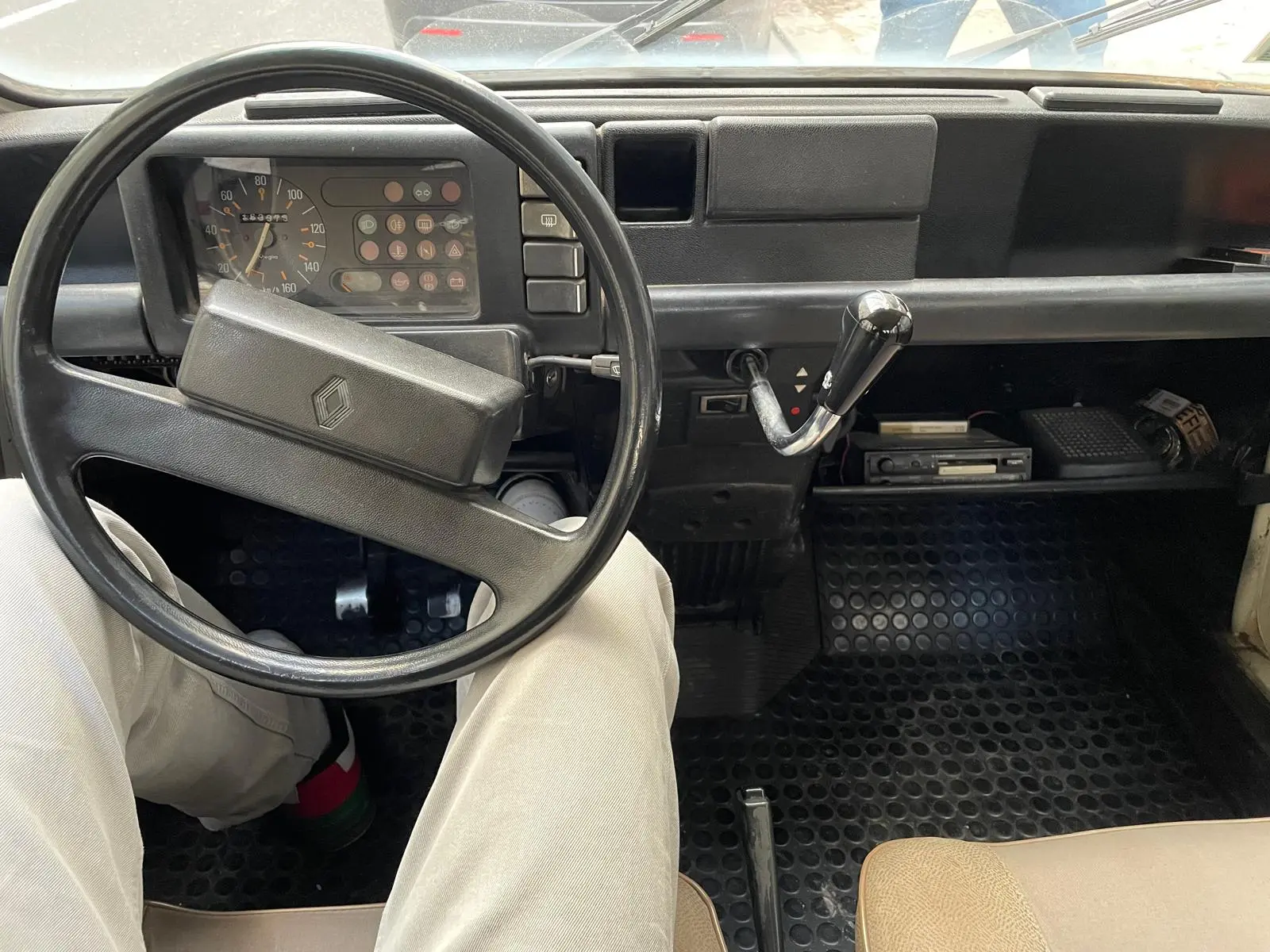 1987 Renault 4L Savane for sale – photo 3