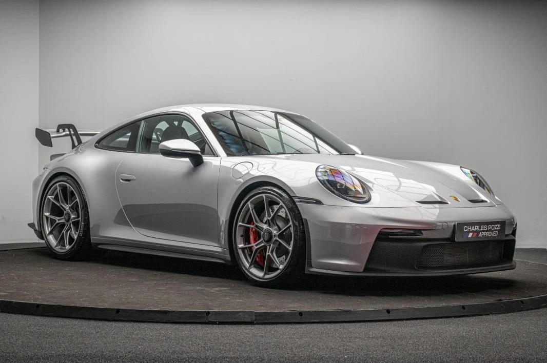 PORSCHE 911 GT3 TYPE 992 – photo 2