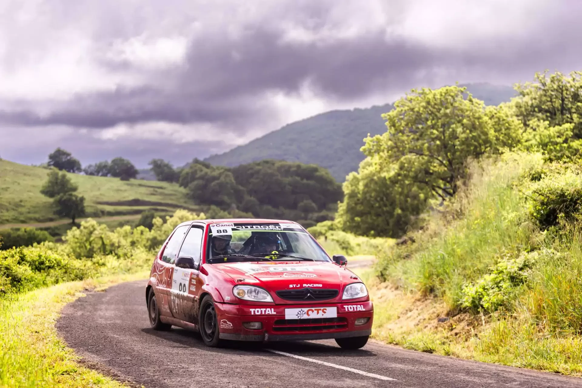 STJRACING leases saxo N2S – photo 3