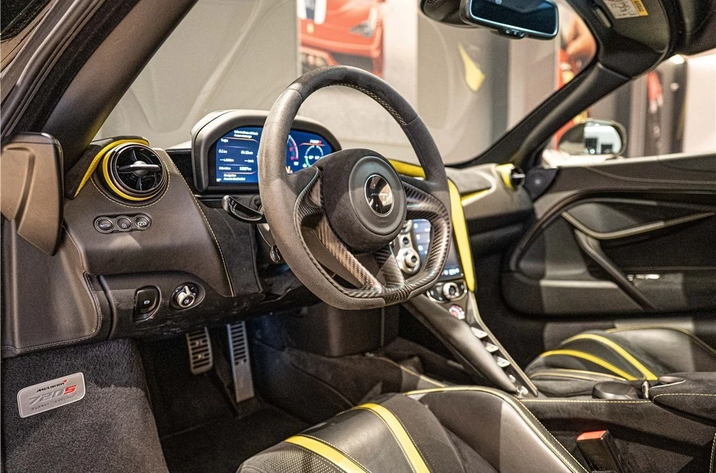 MCLAREN 720 S