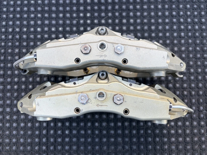 2 étriers Brembo 8 pistons révisés – 306 Maxi, Escort Cosworth Gr A, Mégane Maxi, Evo, VHC
