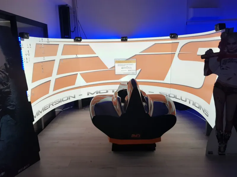 F1 Mobile Simulator