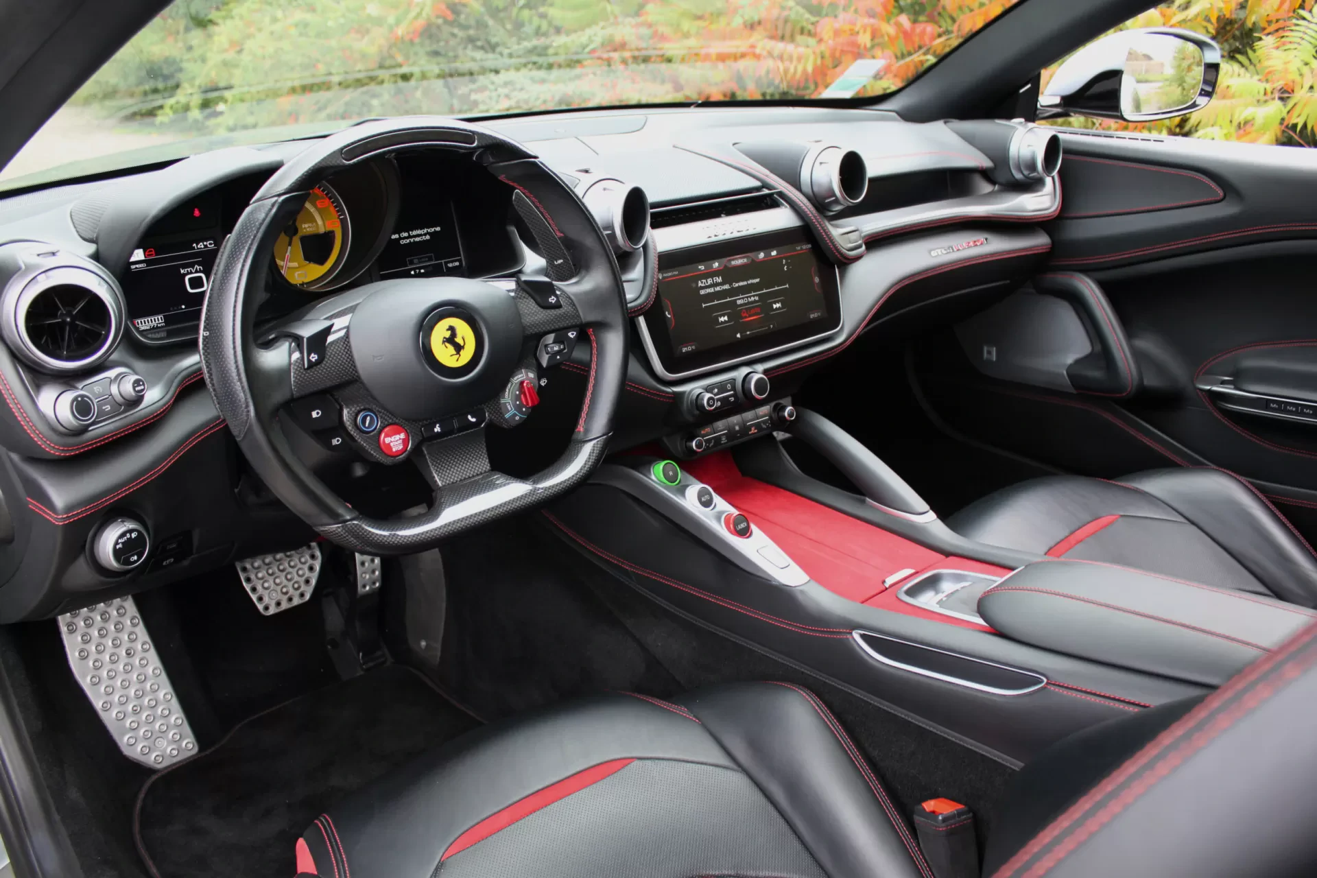 Ferrari GTC4 Lusso T V8 610Ch 65k Options - Lease 1690e/Month