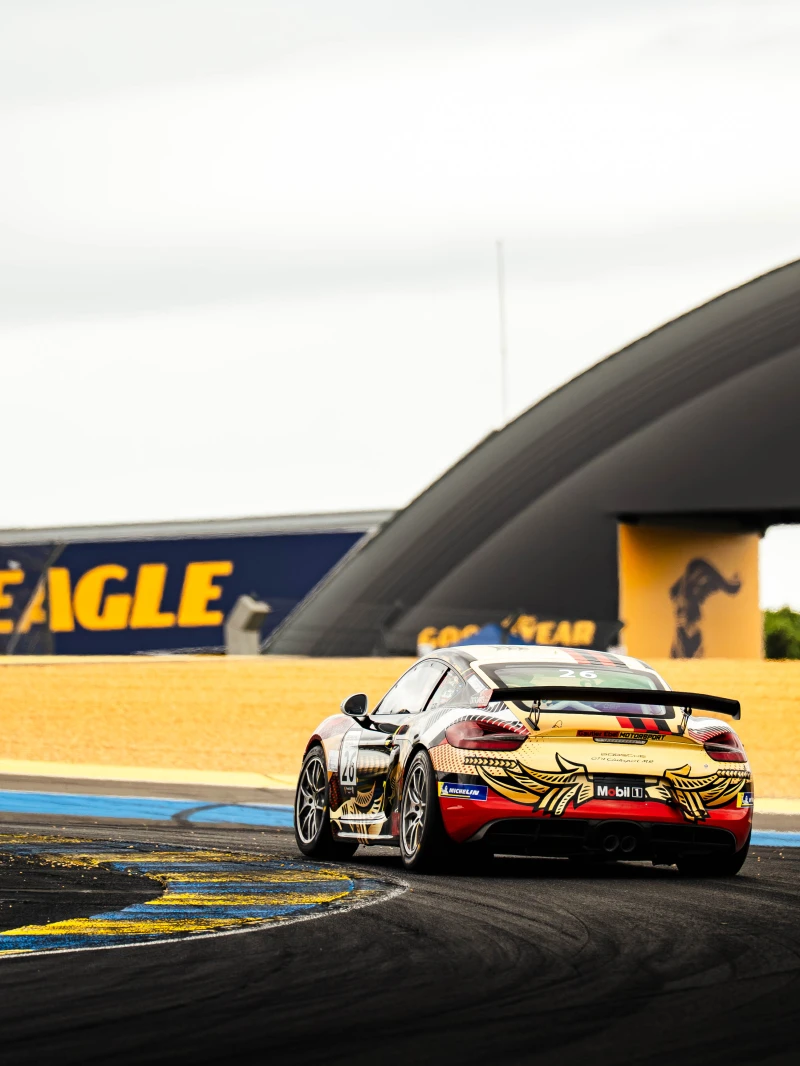 Location 981 GT4 Clubsport V3 Manthey Racing