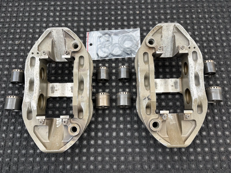 2 étriers Brembo monobloc 206 WRC / 307 WRC Terre