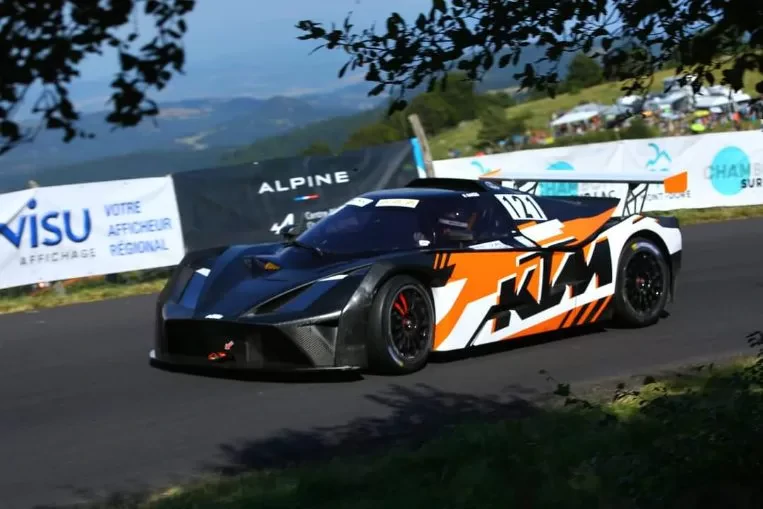 KTM X-BOW GT4 EVO