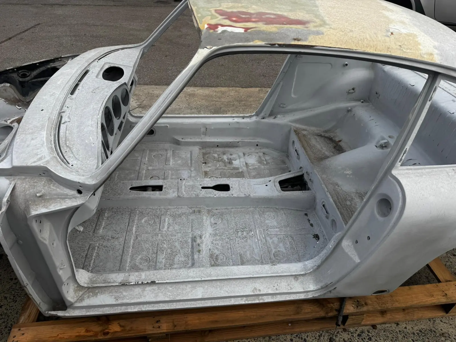 Porsche 911 2.0 body (1965) – photo 3