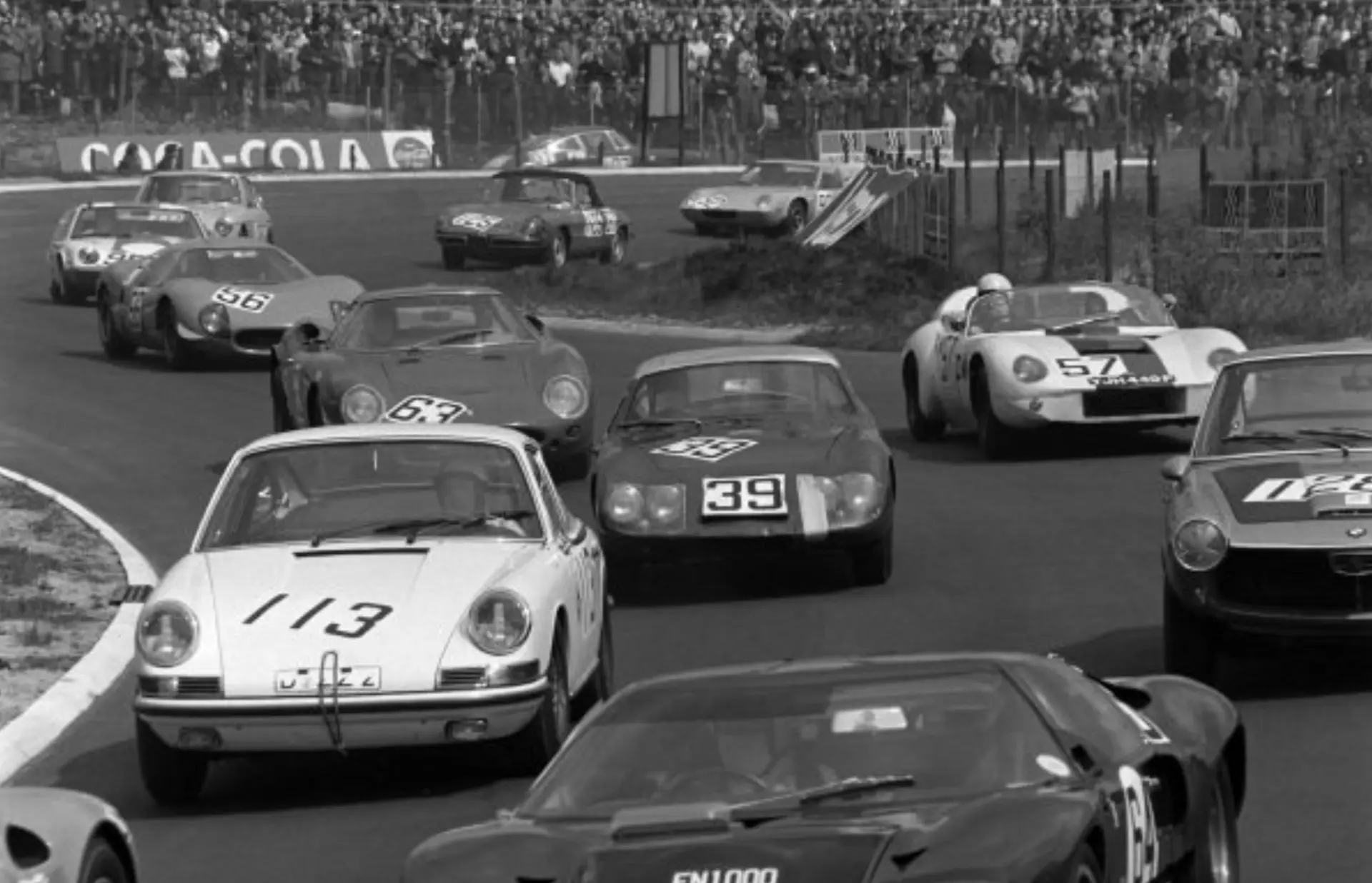 Prototype Tavenor GT – photo 4