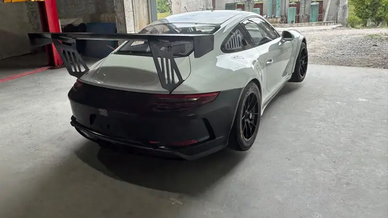 For sale 991.2 GT3 cup car