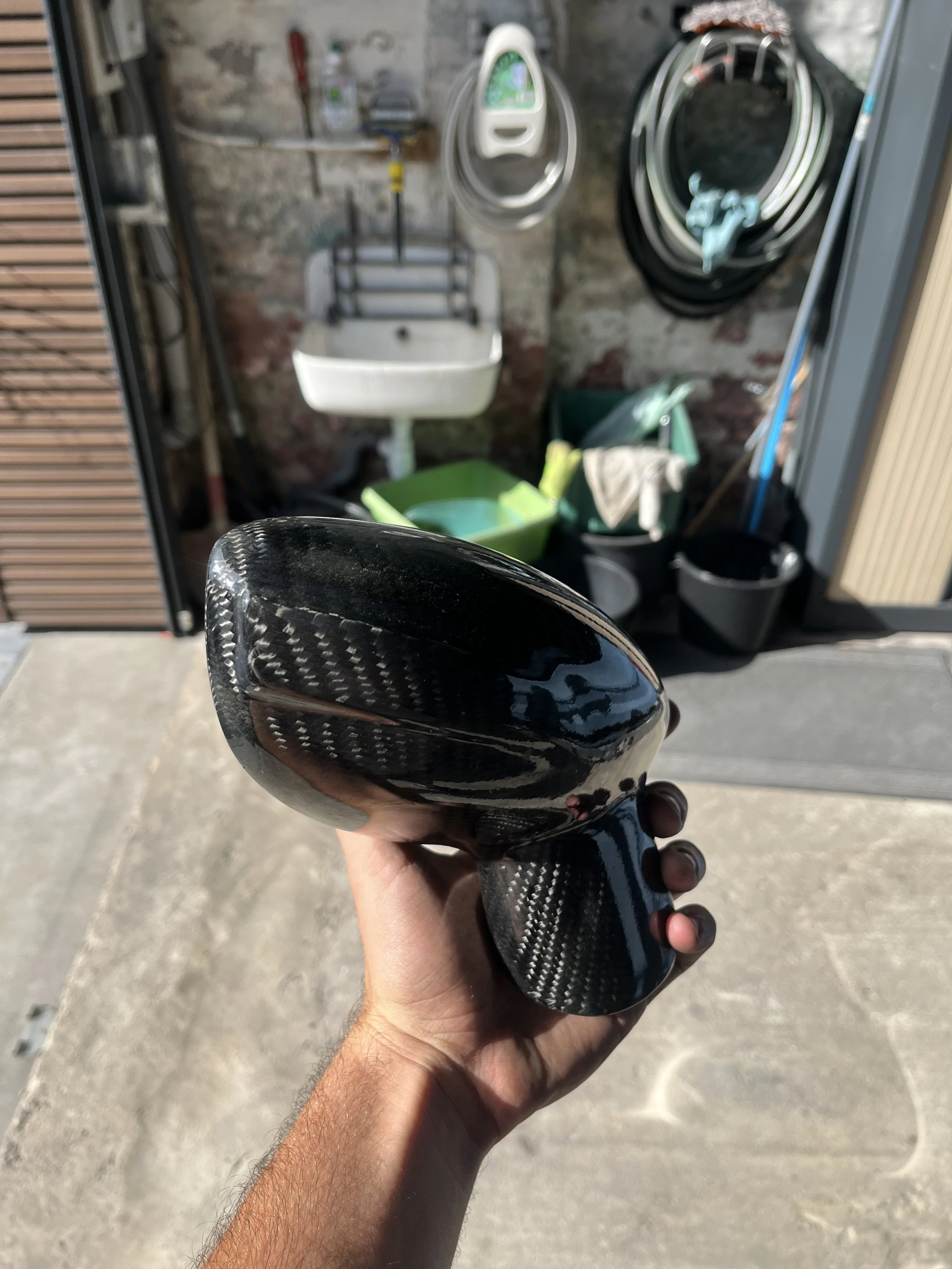 R5 carbon mirror