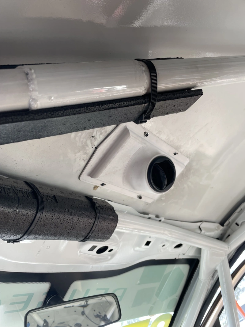 208 racing cup driver air scoop