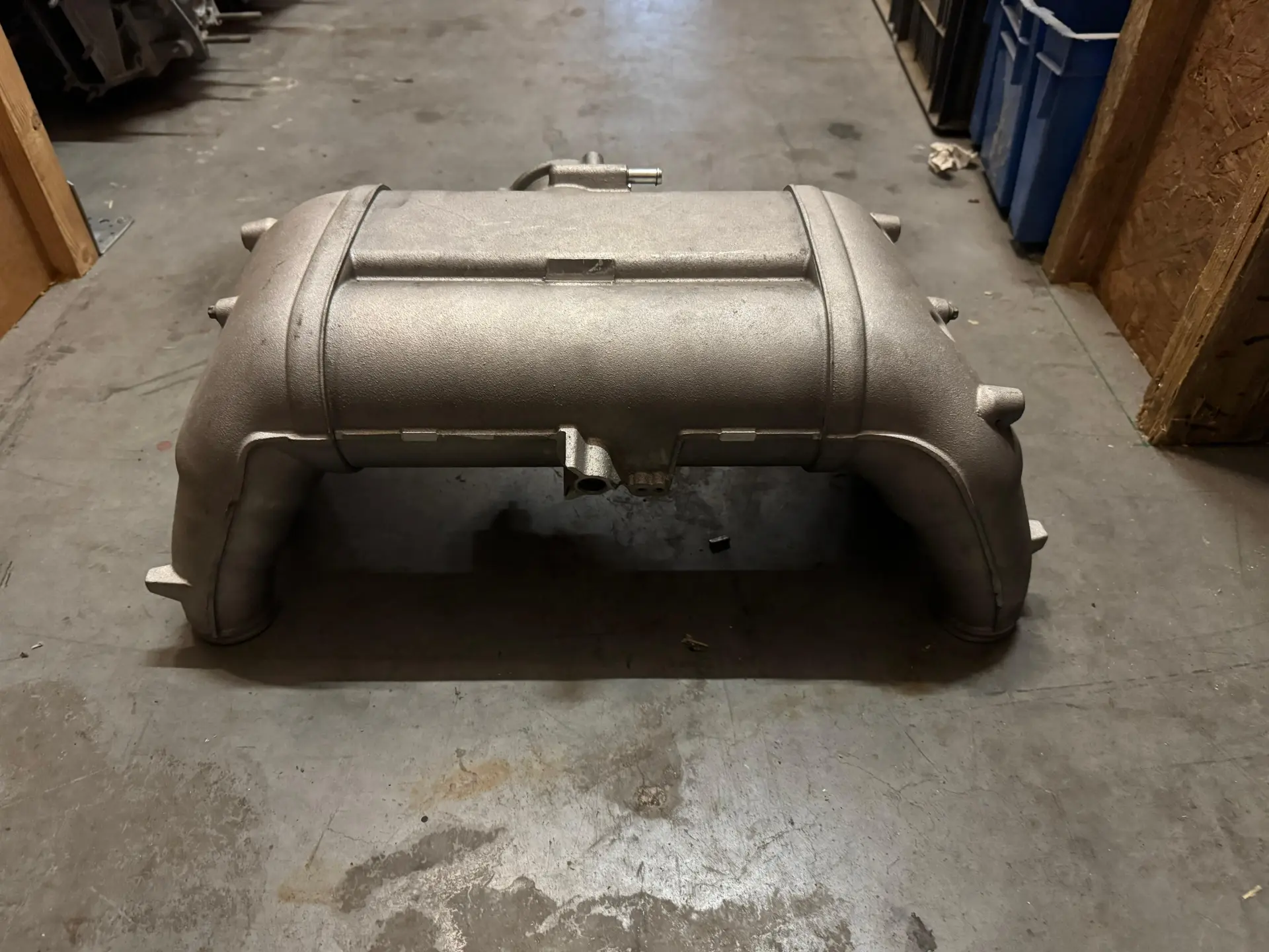 Porsche inlet manifold – photo 1