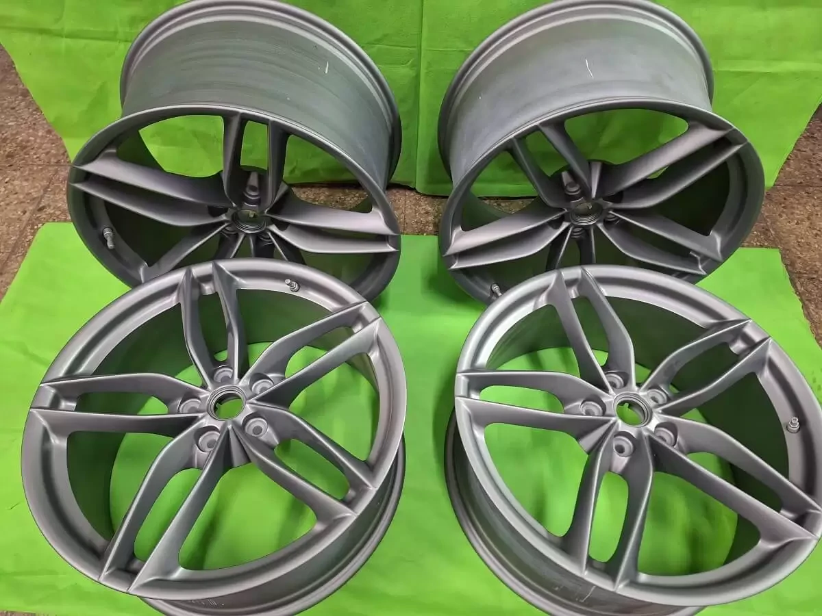 For sale set of 4 2017 Ferrari 488 rims