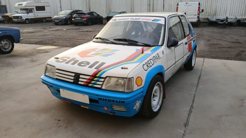 205 RALLYE GR A