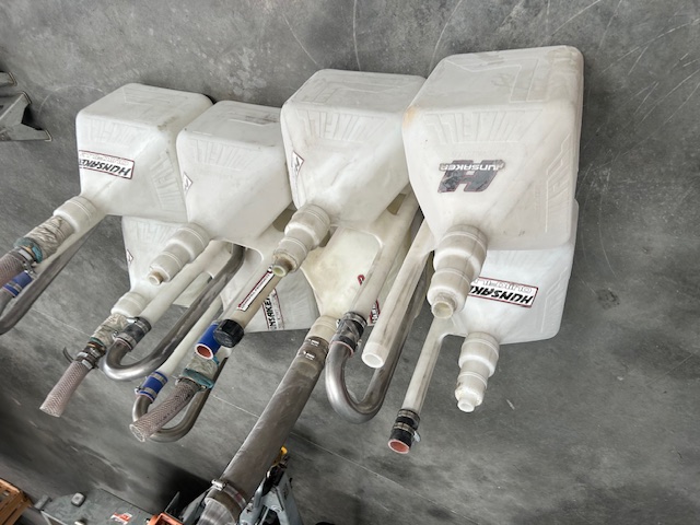 8 Petrol cans in Gallons