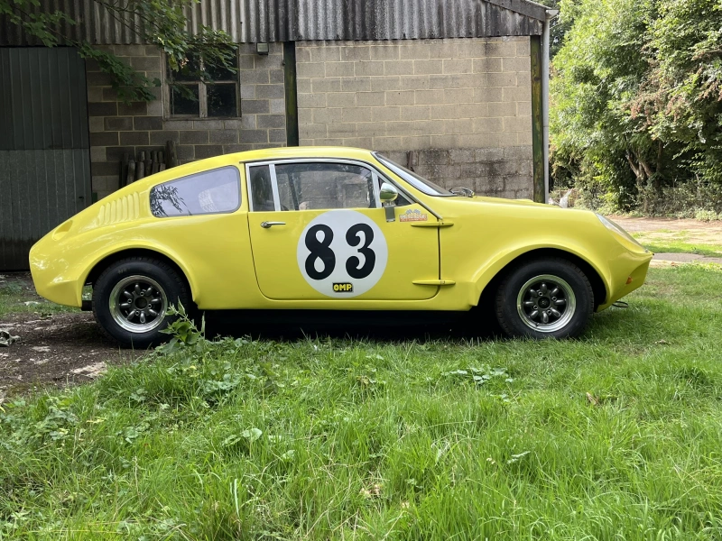 1967 Mini Marcos GT. Voiture de course homologuée pour la route. Enregistrée en Suède. Conduite à droite