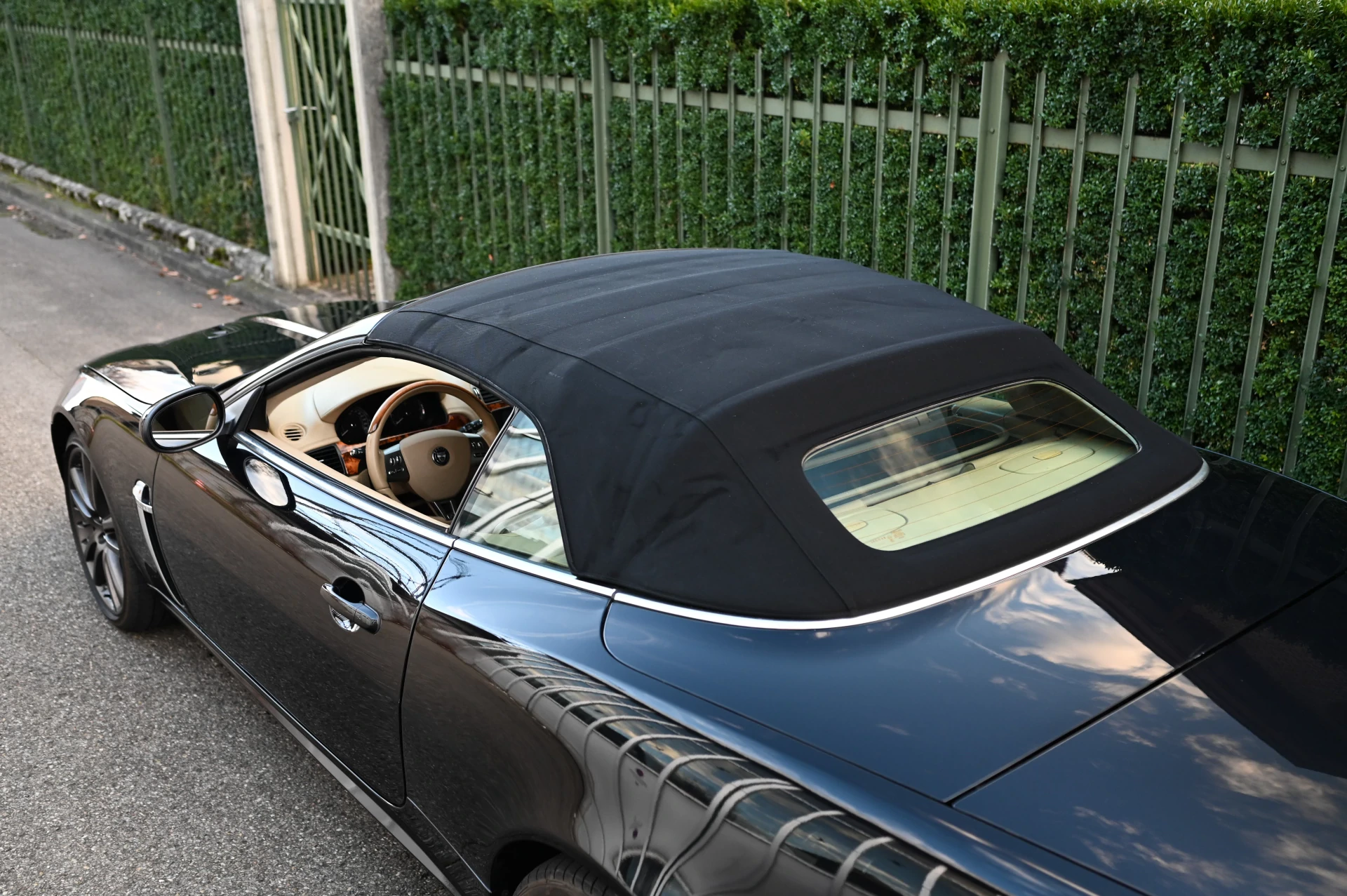 Jaguar XKR 4.2 V8 SC Convertible
