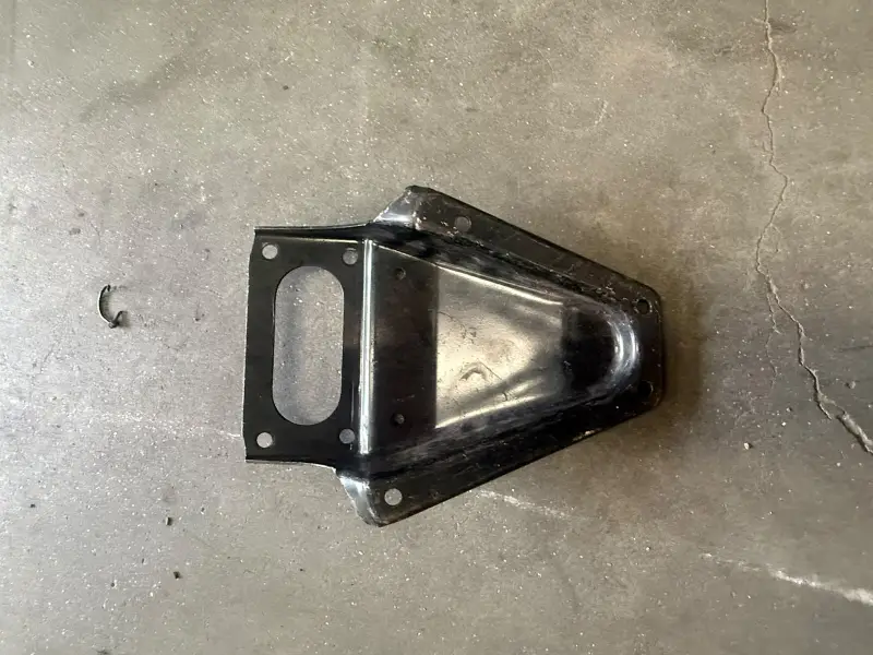 Support moteur alu OEM Porsche 911 2.0 65-67