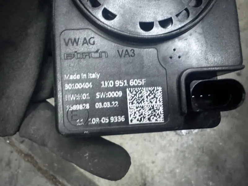 Sirène alarme Porsche Cayman GT4 RS 1K0951605F
