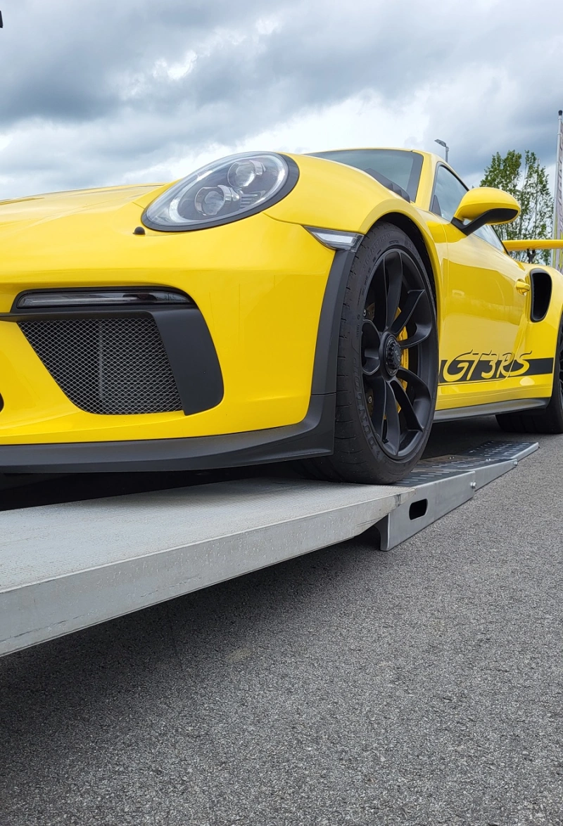 POWER Ramps, rampe de chargement pour voitures de sport profondes