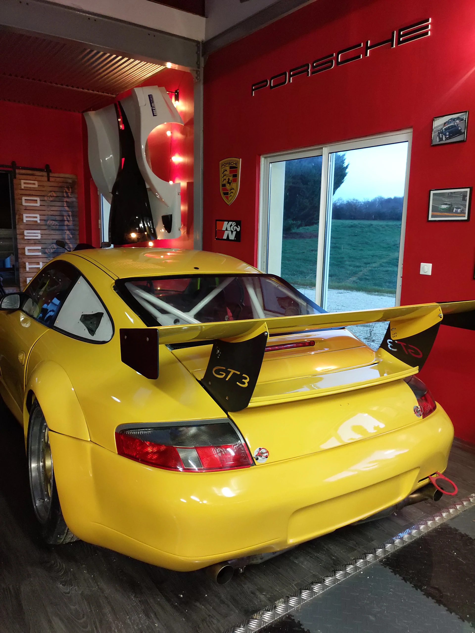 Porsche 996 GT3 R