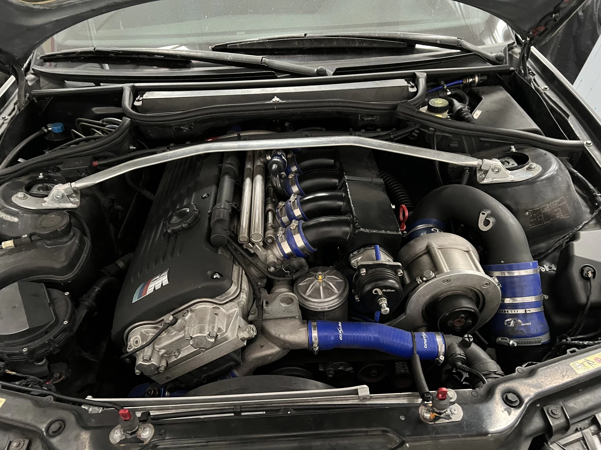 BMW M3 E46 compresseur kit flossmann