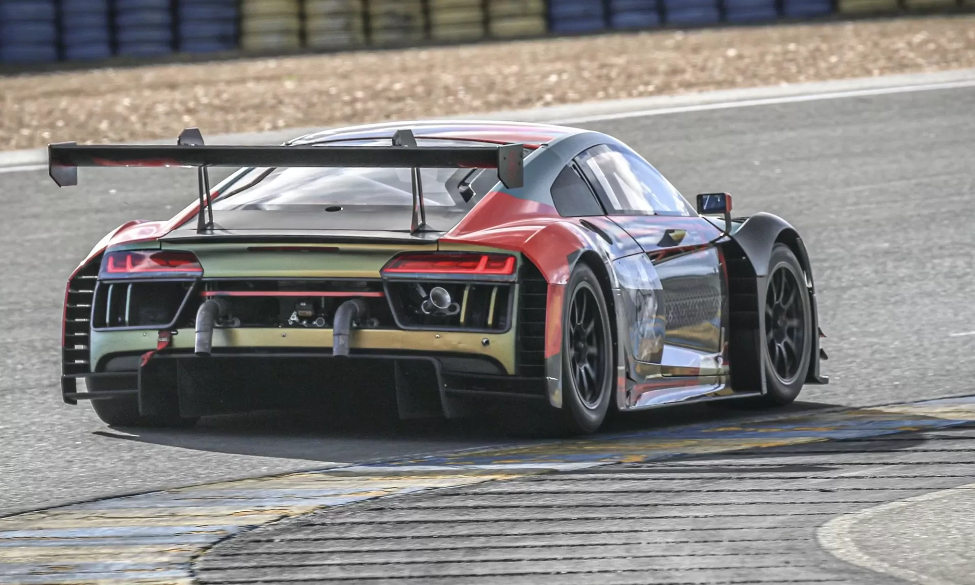 Hire Audi R8 GT3 LMS 560 CV