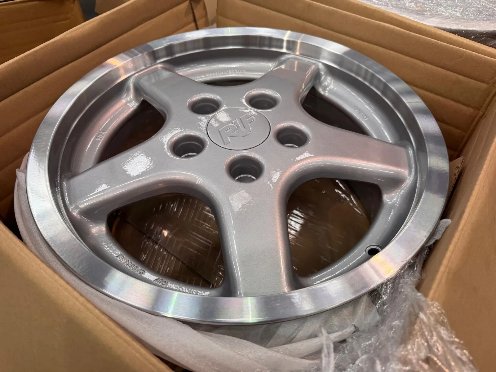 Kit 4 jantes RUF – Porsche® 911 – photo 4