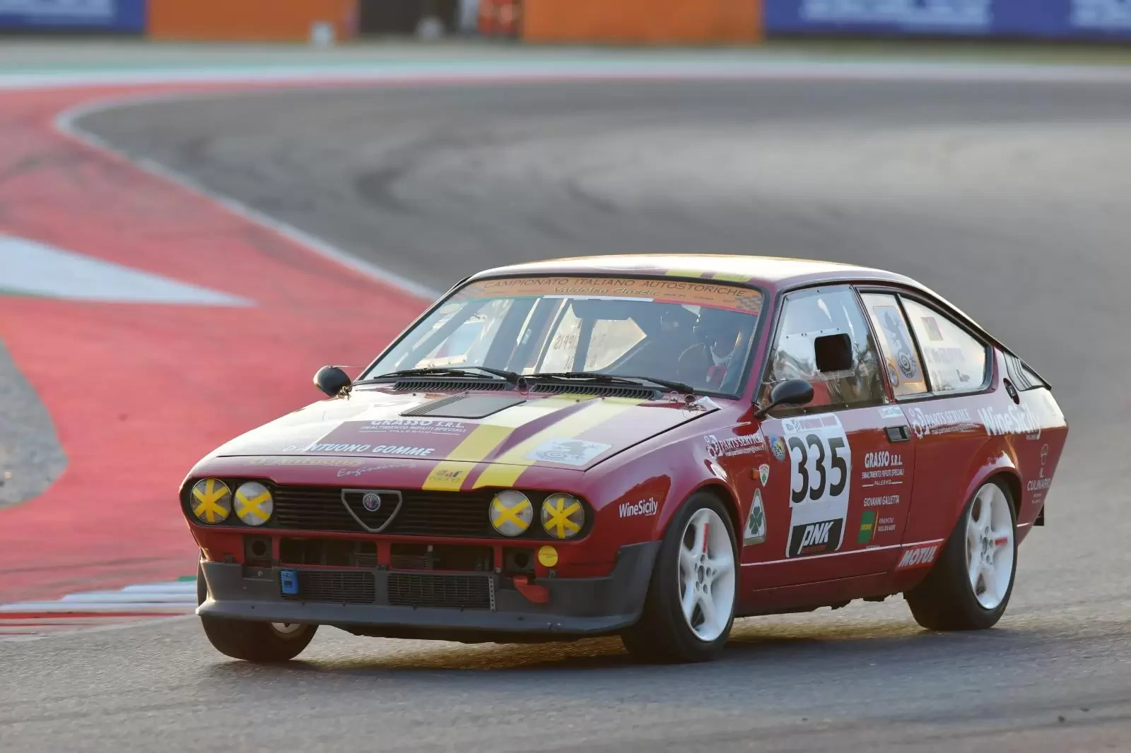 Alfa Romeo Alfetta GTV6 - 2 500 cc – photo 2