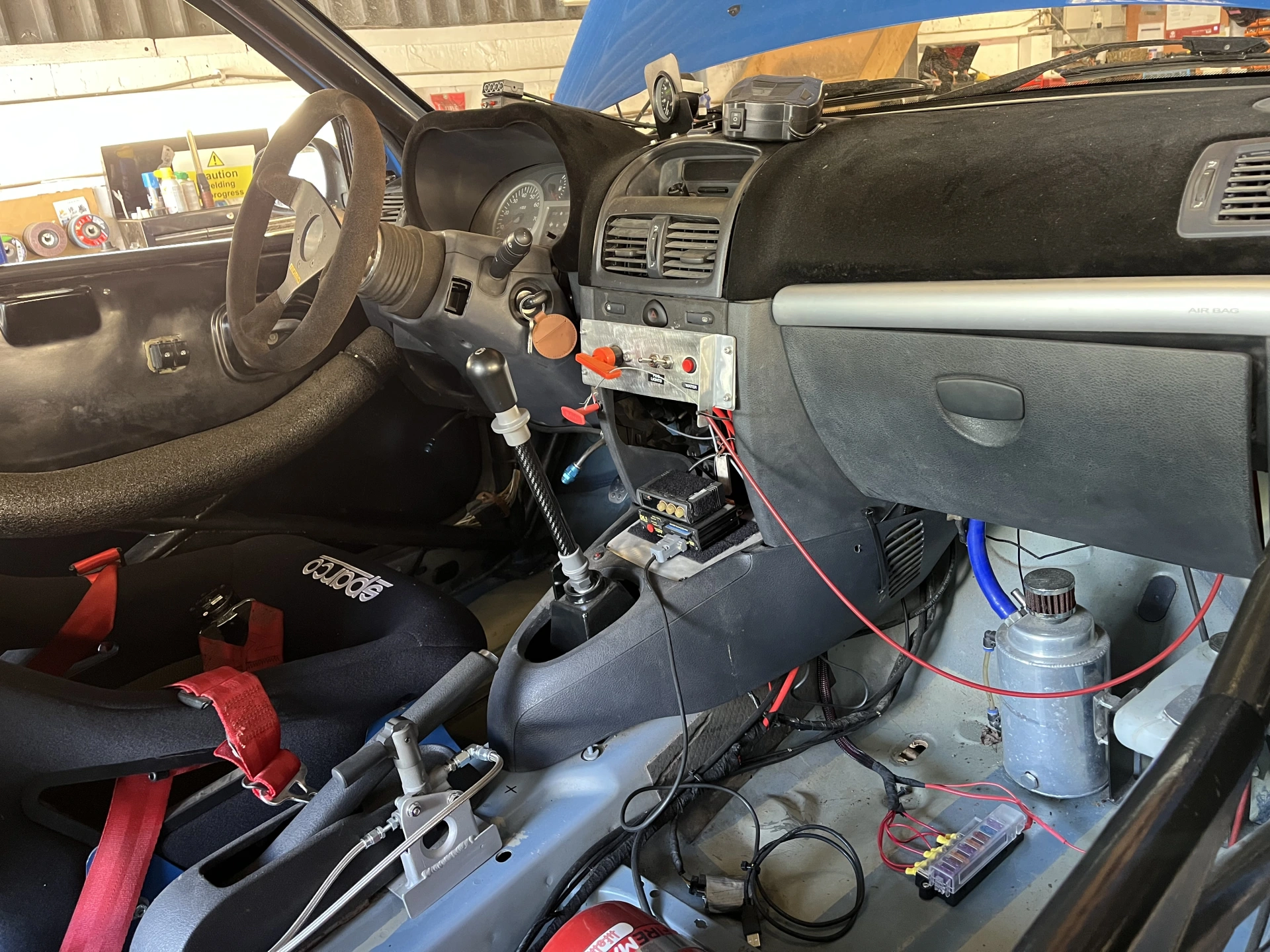 Left Hand Renault Clio 182 – photo 4