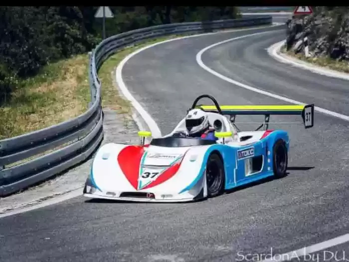 Global GT light