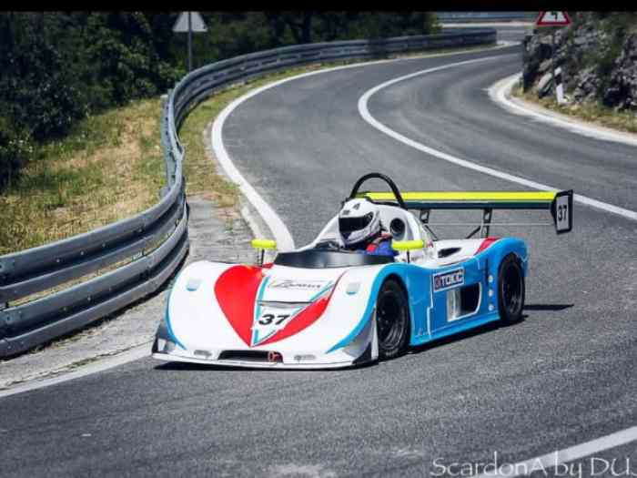 Global GT light
