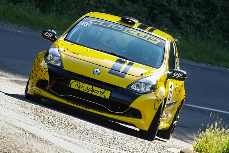Clio 3 cup x85