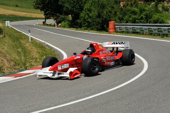 Lola F3000