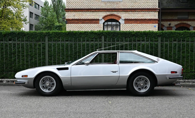 Lamborghini Jarama 400 GT