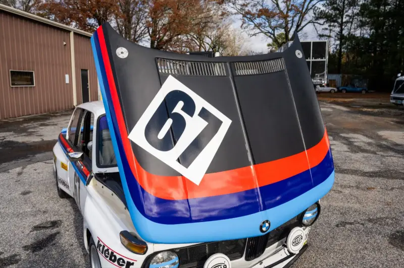 Voiture de course BMW 1600-2 1967