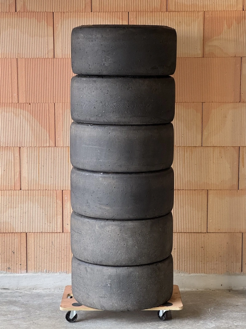 Michelin SC5+ 27/65-18