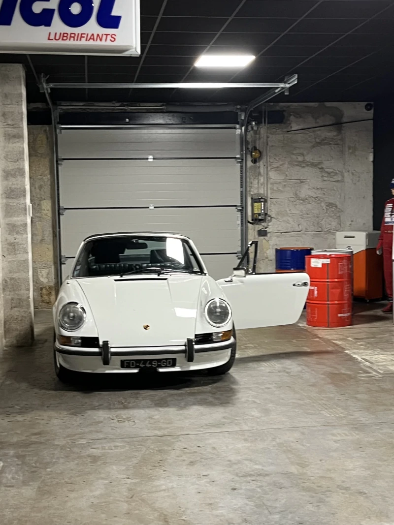 Superb 911 2.4 E TARGA 1973