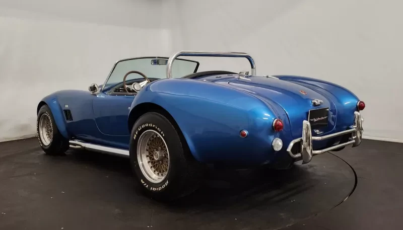 AC Cobra 427 replica Kellison Stallion