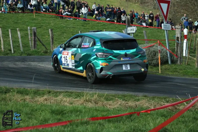 Clio rally4