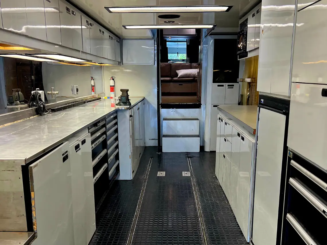 2001 High Tech 53' 3-Car Hauler – photo 3