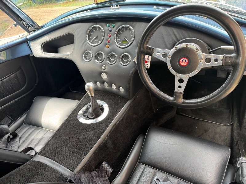 COBRA BY AK SPORTSCARS, V8 de 383 ci, 427 Hardtops fastback