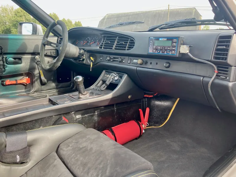 Porsche 944 R