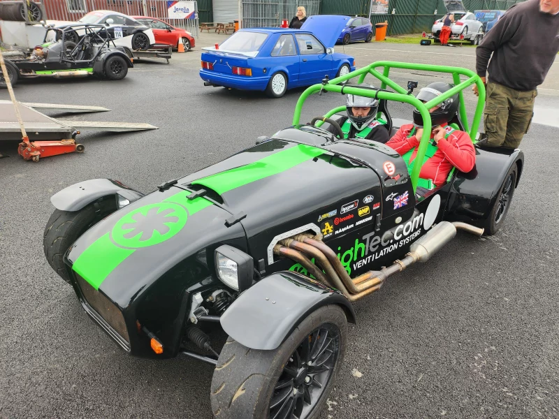 Luego/ Comme Caterham 7