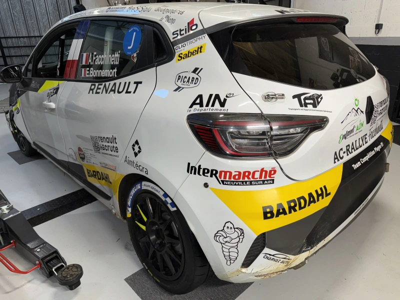 Clio rallye 5 clio trophy