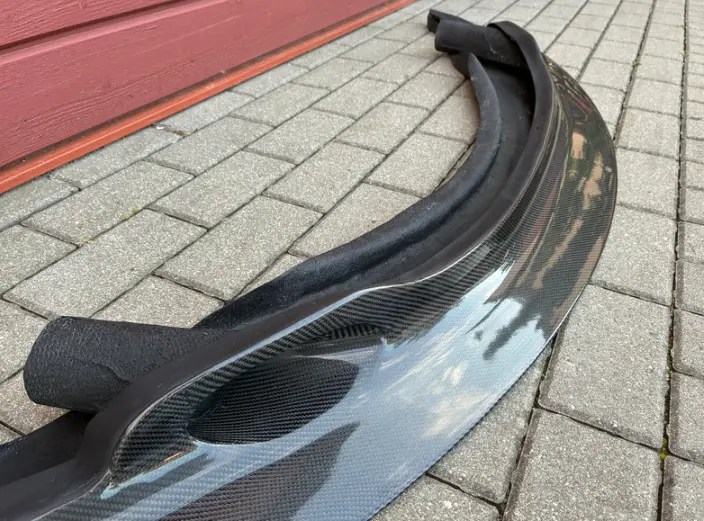 New. "GT4" Version 2 Carbon front lip BMW E9x M3 – photo 2
