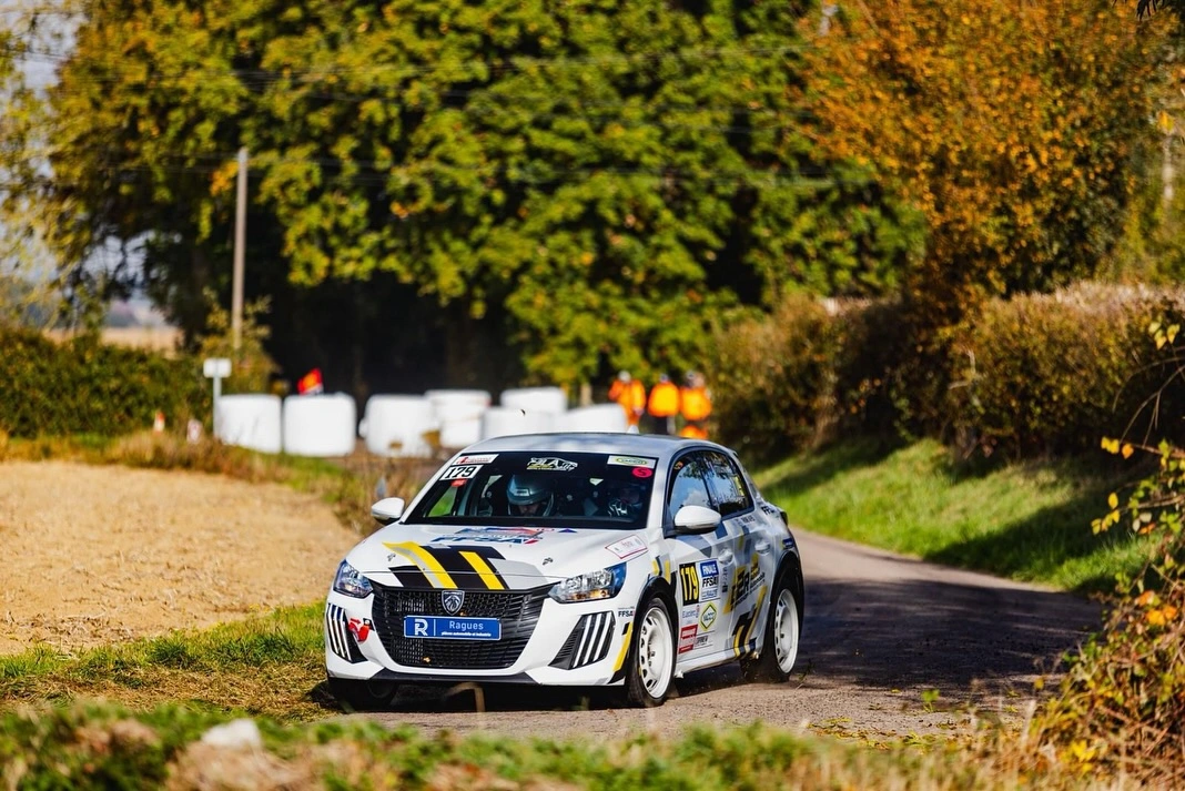 JLA rally sells 208 fr6 – photo 1