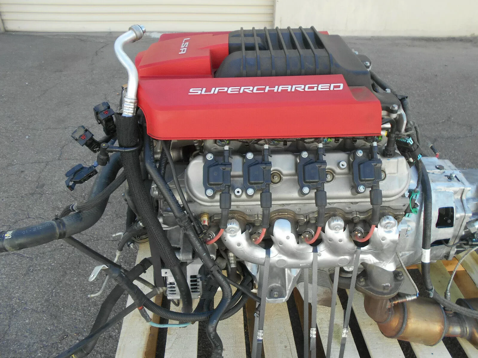 Chevrolet Camaro 6.2 LSA ZL1 585hp Supercharged Engine